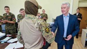 Собянин сообщил о рекордной отправке 100 тысяч москвичей на фронт: новые меры поддержки и восстановление Донецка