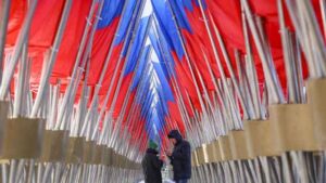 Центробанк: Деловая активность в России достигла минимума с осени 2022 года, угроза рецессии усиливается